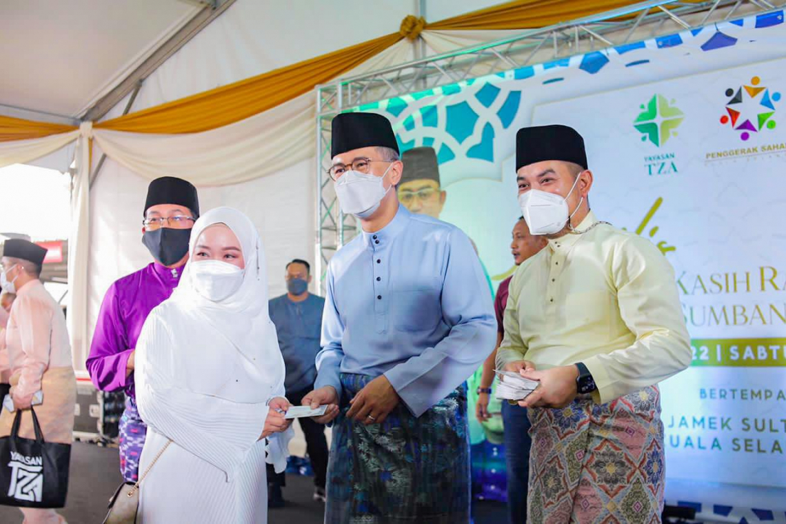 Sesi Penyampaian Sumbangan di Masjid Jamek Sultan Ibrahim, Kuala Selangor